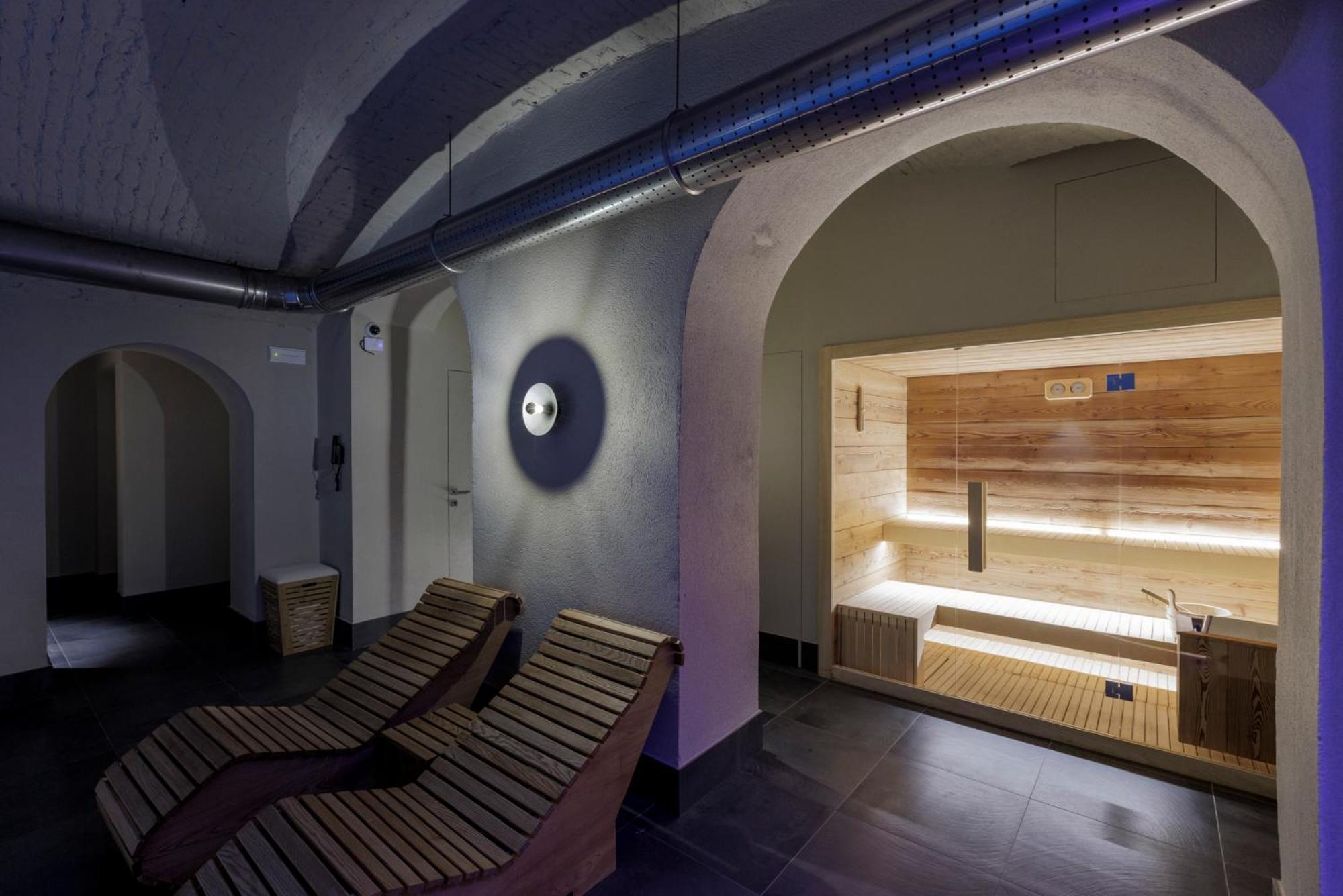Palazzo Bellezia Luxury & * Turin